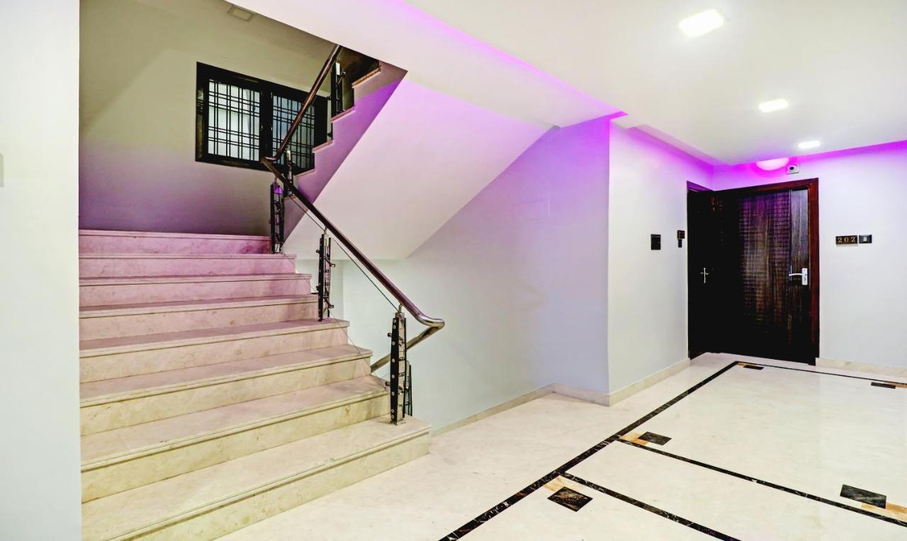 Treebo Orion Sapphire, Beck Bagan Hotell Calcutta Exteriör bild