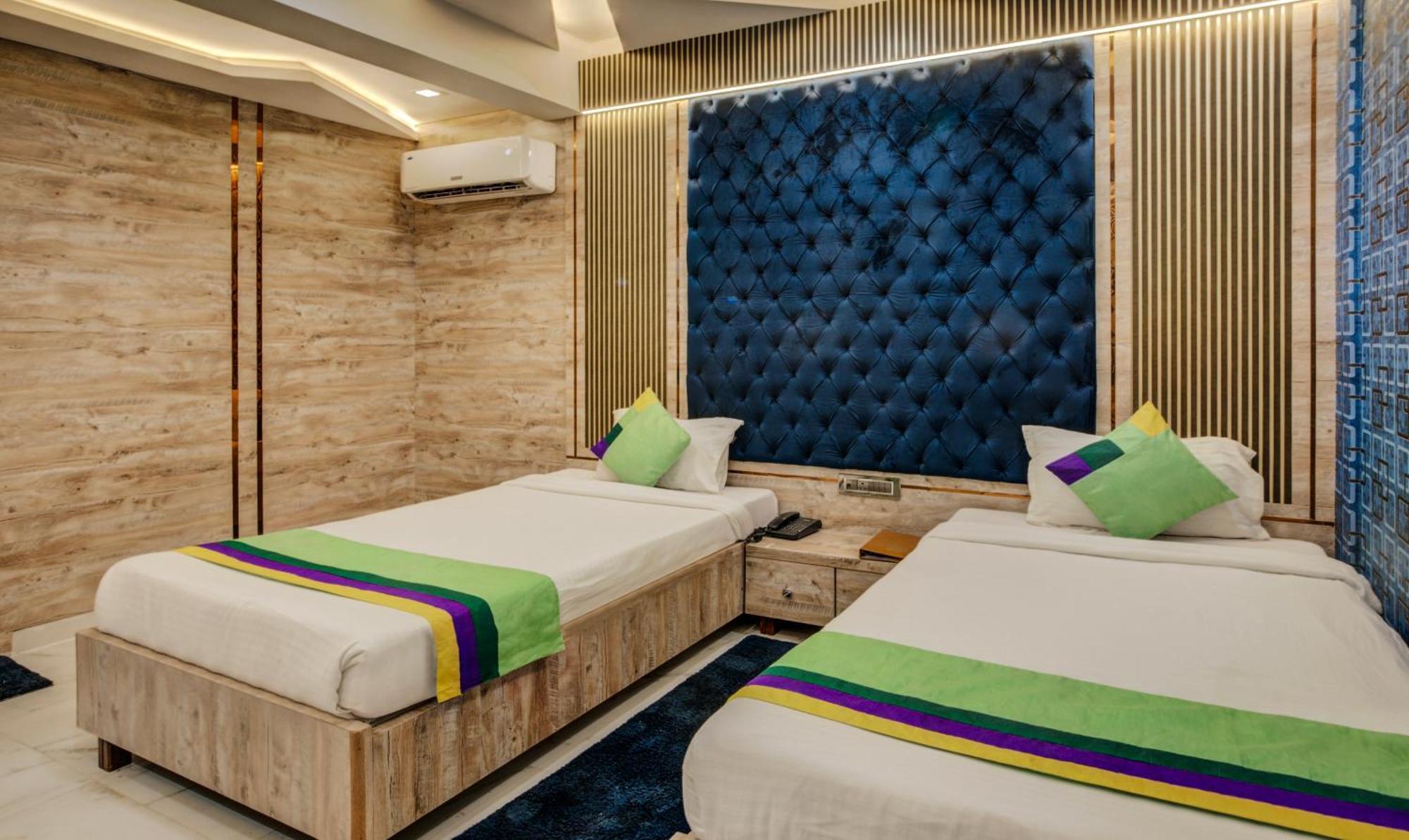 Treebo Orion Sapphire, Beck Bagan Hotell Calcutta Exteriör bild