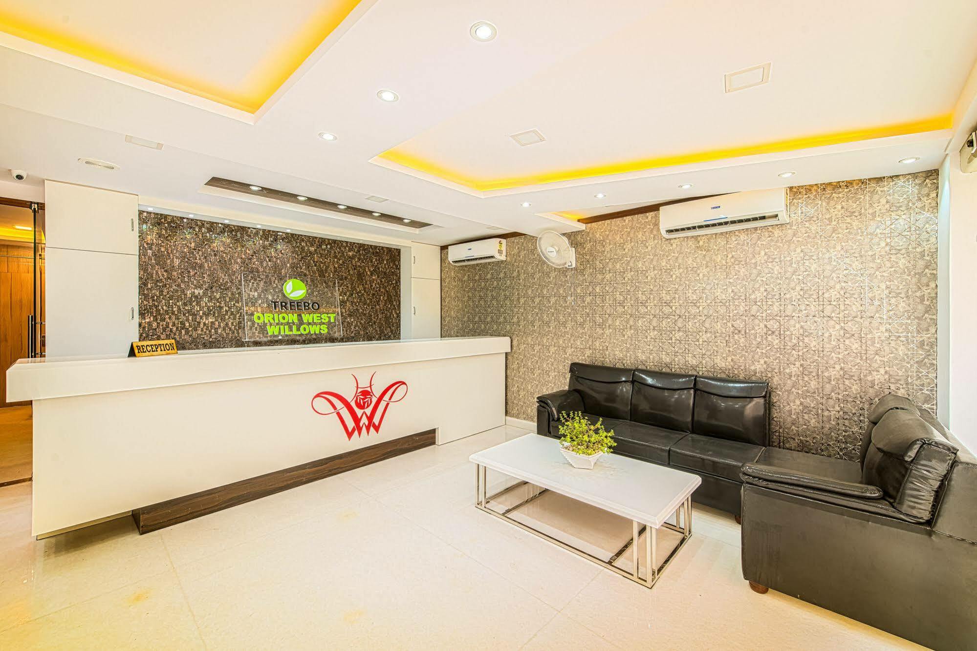 Treebo Orion Sapphire, Beck Bagan Hotell Calcutta Exteriör bild