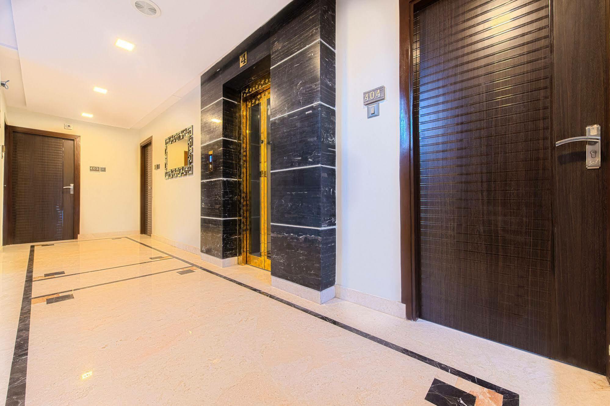 Treebo Orion Sapphire, Beck Bagan Hotell Calcutta Exteriör bild